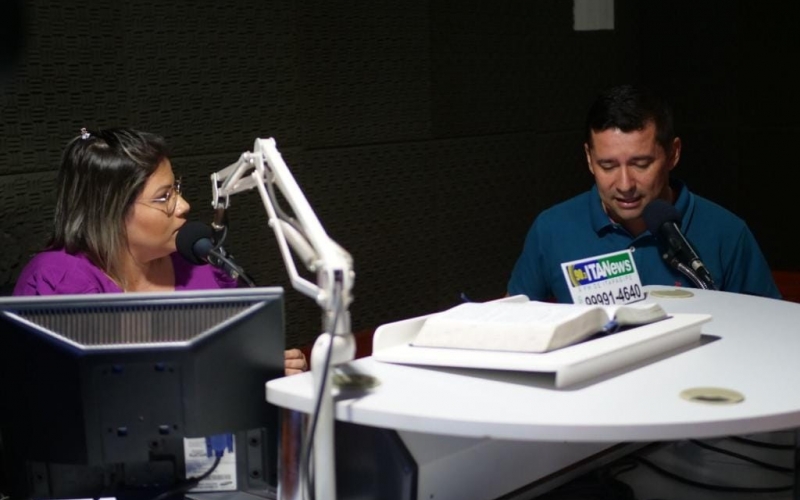 O prefeito Ricardo Garcia, a Secretária Lenira Carneiro e o médico Dr. Leopoldo participaram nesta sexta feira, 04